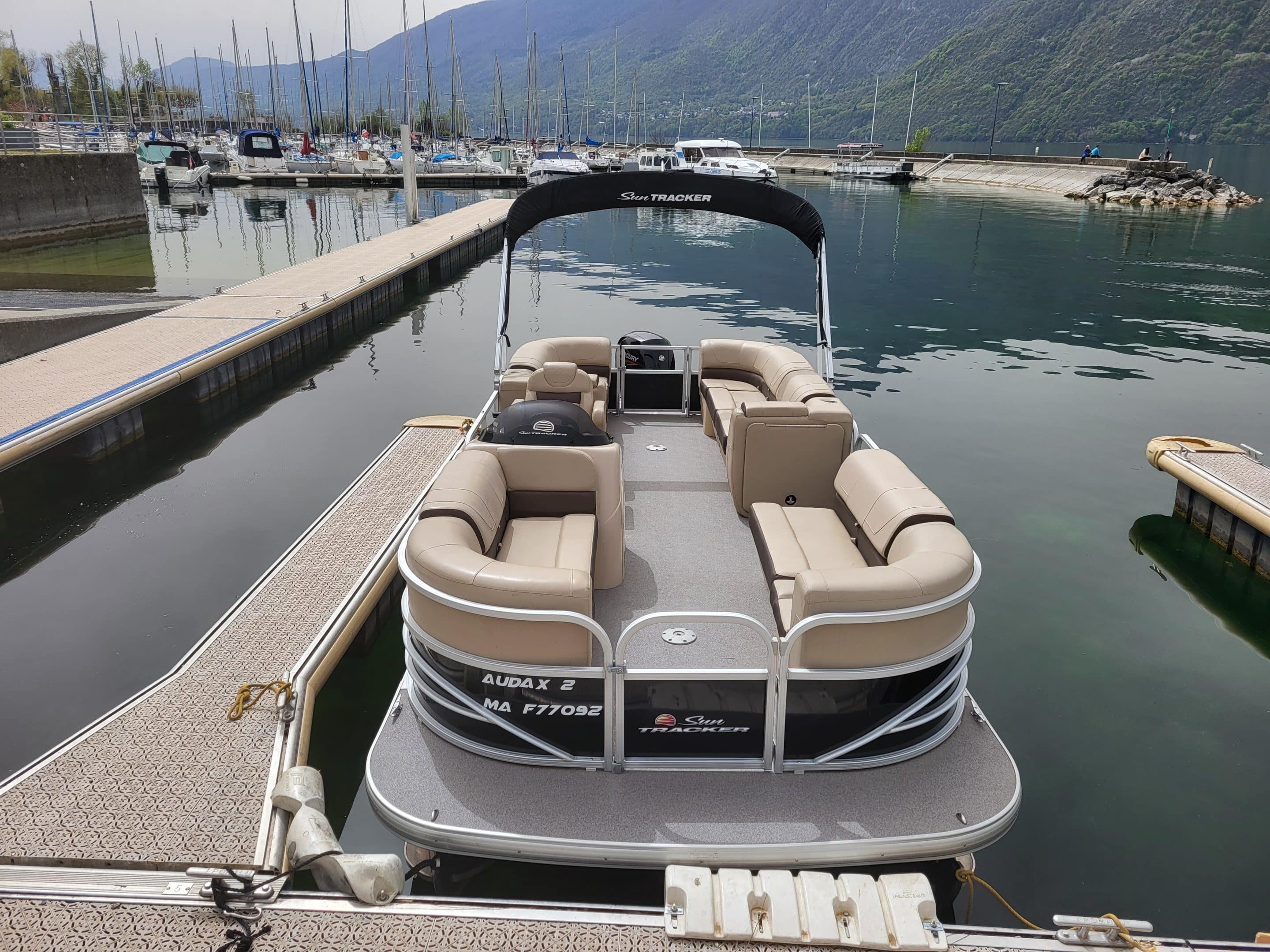 location de bateaux aix les bains savoie